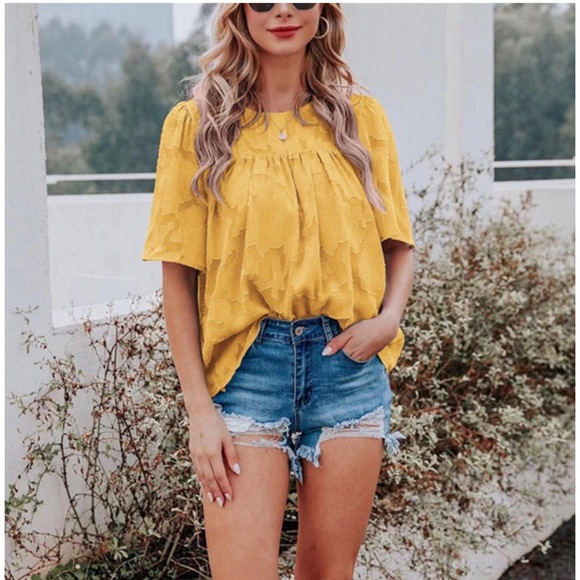 🎄 3/$35 3x 👯♀️Host Pick⚡️Floral Lace Babydoll Top- Mustard Yellow - Picture 1 of 8